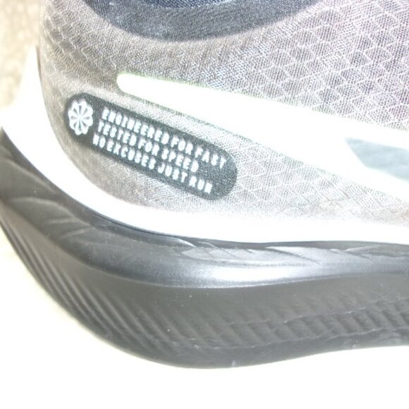 S-139 MENS NIKE ZOOM GRAVITY RUNNING SHOES - Picture 4 of 10